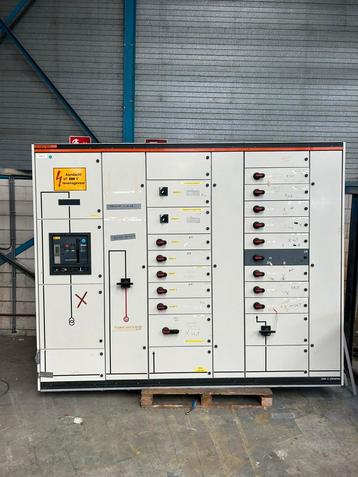 Odink & Koenderink groepenkast, 800kva noodstroomgenerator beschikbaar voor biedingen