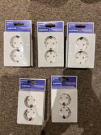 Nieuwe Everest Stopcontacten - 5 stuks, Doe-het-zelf en Verbouw, Elektra en Kabels, Ophalen, Nieuw, Stopcontact