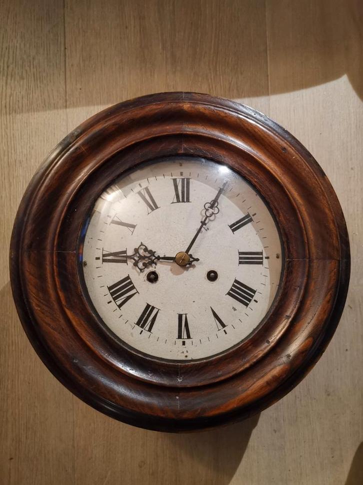 Antieke schoolklok voor restauratie doeleinden, Antiek en Kunst, Antiek | Klokken, Ophalen