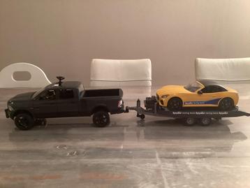 Bruder Dodge RAM 2500 Power Wagon met Racing Team Roadster beschikbaar voor biedingen