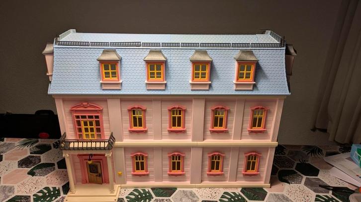 Playmobil huis met veel extra's, Kinderen en Baby's, Speelgoed | Playmobil, Gebruikt, Ophalen