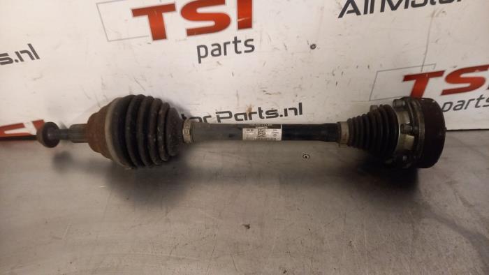 Aandrijfas links-voor van een Audi A3, Auto-onderdelen, Remmen en Aandrijving, Audi, Gebruikt, 3 maanden garantie, Ophalen of Verzenden