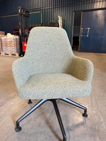 Loungestoel Lola 5-poot hoge rug in Turtle beschikbaar voor biedingen