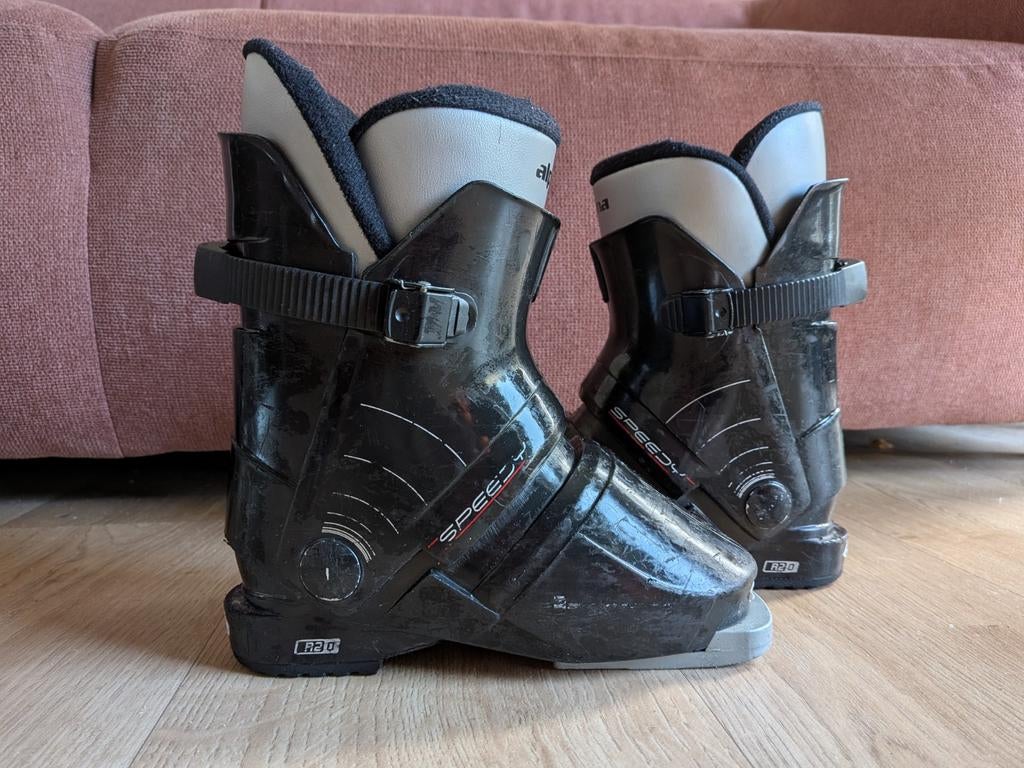 Alpina - skischoenen junior - maat 29/30, Sport en Fitness, Gebruikt, Schoenen, Skiën, Minder dan 100 cm