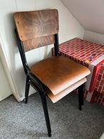 2 houten stoeltjes, Huis en Inrichting, Stoelen, Ophalen, Zo goed als nieuw, Bruin, Twee
