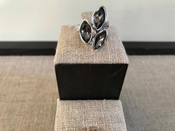 Zamak ring (36) (36,- =14,50) 18 bijna 19 beschikbaar voor biedingen