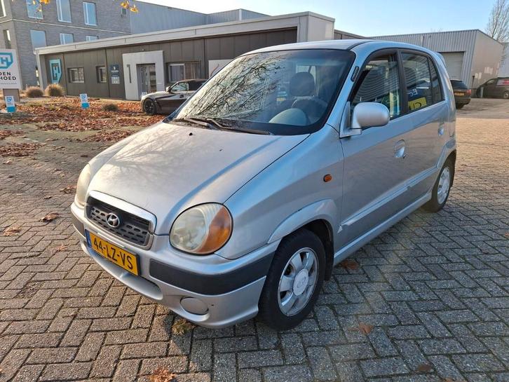 Hyundai Atos 1.0 I 2003 Grijs, Auto's, Hyundai, Bedrijf, Atos, Airbags, Centrale vergrendeling, Elektrische buitenspiegels, Isofix