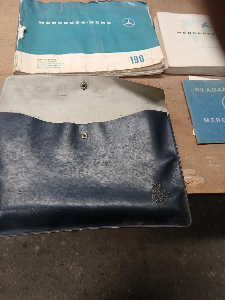 Onderhoudsboekje mercedes 190 oud, Auto diversen, Handleidingen en Instructieboekjes, Ophalen