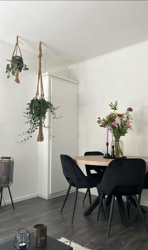 Eettafel, Huis en Inrichting, Tafels | Eettafels, Zo goed als nieuw, 100 tot 150 cm, 100 tot 150 cm, Vier personen, Rond, Ophalen