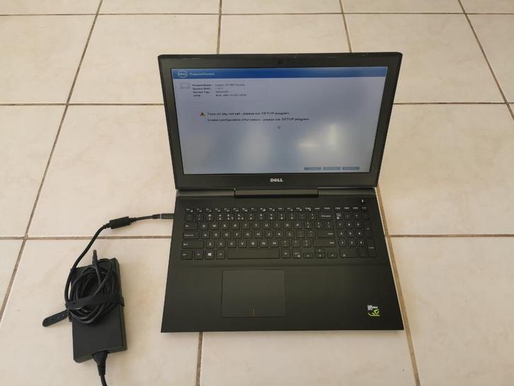 Defect !!!!  Dell inspiron 15 7000 Gaming, Computers en Software, Laptop-opladers, Ophalen of Verzenden