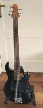 Samick greg Bennett 5 snaren basgitaar., Muziek en Instrumenten, Snaarinstrumenten | Gitaren | Bas, Ophalen, Gebruikt