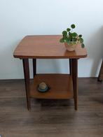 Mooie houten bijzettafel / platenspelermeubel / plantentafel, Ophalen, Gebruikt, 50 tot 100 cm, 25 tot 50 cm