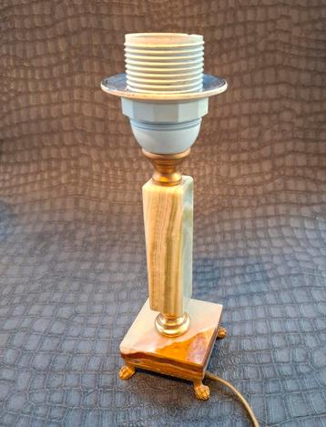Antieke Onyx met Messing Lampvoet beschikbaar voor biedingen
