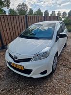 Toyota Yaris 1.4 D-4d 5DR 2012 Wit, Auto's, Voorwielaandrijving, 4 cilinders, Wit, Origineel Nederlands