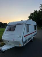 Beyerland, Caravans en Kamperen, Caravans, Vast bed, Rondzit, 750 - 1000 kg, Particulier