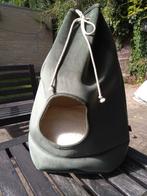 Designed by Lotte, warm kattenhuis, Dieren en Toebehoren, Ophalen of Verzenden, Zo goed als nieuw, Polyester