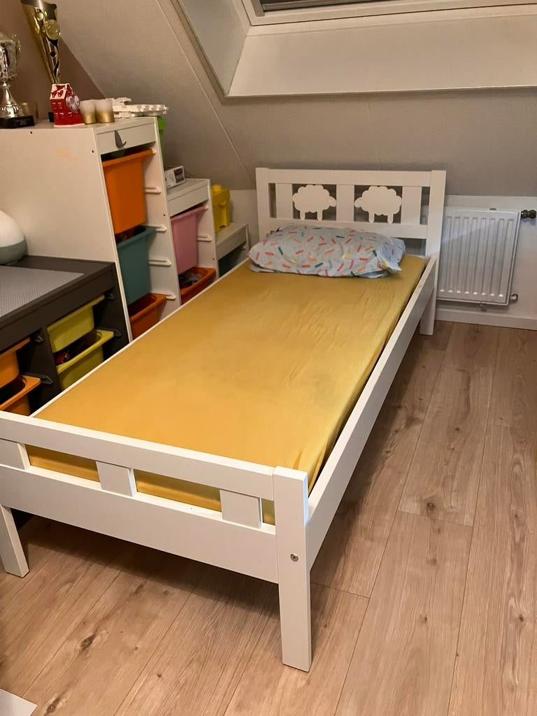 Peuterbed ikea, Ophalen, Zo goed als nieuw, 140 tot 160 cm, 70 tot 85 cm