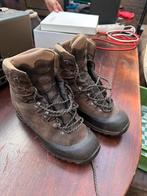 Boeken, schoemodelboot en coleman branders, Caravans en Kamperen, Ophalen of Verzenden, Gebruikt