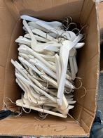 Witte Kledinghangers - VANDAAG OPHALEN!, Kleding | Dames, Kledinghangers, Ophalen of Verzenden, Gebruikt, Hout, Volwassenen