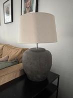 Grote beige / grijs/ taupe kruiklamp, Ophalen, Zo goed als nieuw