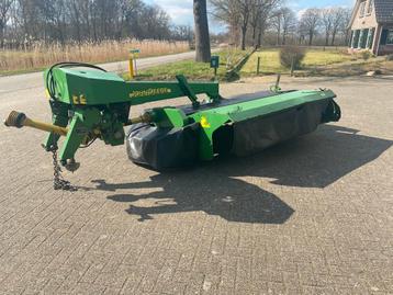 John deere 328 maaier beschikbaar voor biedingen