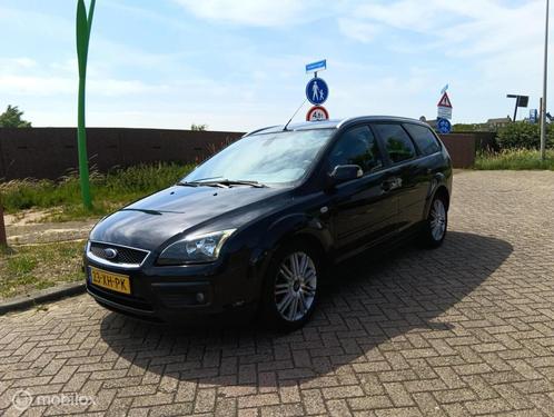 Ford Focus Wagon 1.6-16V Titanium airco PDC NAP APK nieuw, Auto's, Ford, Particulier, Te koop, Focus, ABS, Airbags, Airconditioning