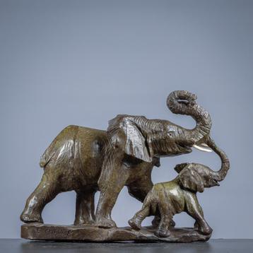 Beeld - Olifant en kalf - E. Chirume  beschikbaar voor biedingen