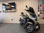 PIAGGIO MP3 300 HPE SPECIALPAINT EXCLUSIVE AKRAPOVIC MALOSSI, Scooter, 1 cilinder, 12 t/m 35 kW, 13 cc