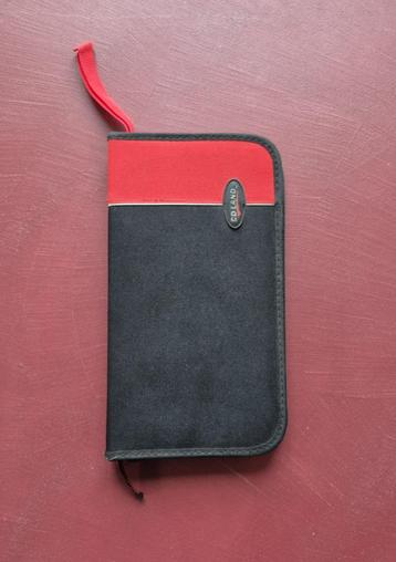 CD map voor 64 CDs beschikbaar voor biedingen