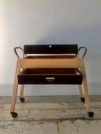 Jaren 60 vintage naaikastje hout en messing, Ophalen of Verzenden, Zo goed als nieuw