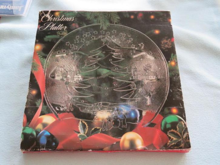 Vintage zware glazen schaal kersttafereel CO. VETRO COVETRO, Diversen, Kerst, Zo goed als nieuw, Ophalen of Verzenden