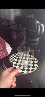 Turkse theeglazen met schotels - 5 stuks, Ophalen, Nieuw, Glas, Overige stijlen