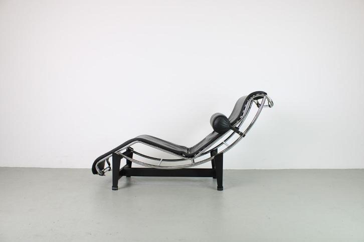 Cassina LC4 chaise longue, zwart leer - gebruikt, Huis en Inrichting, Banken | Sofa's en Chaises Longues, Gebruikt, Eenpersoons