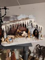 Zeer oude kerststal uit het Ertsgebergte met watten