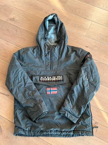 Napapijri Geographic jassen - maat M - rood/blauw/grijs beschikbaar voor biedingen