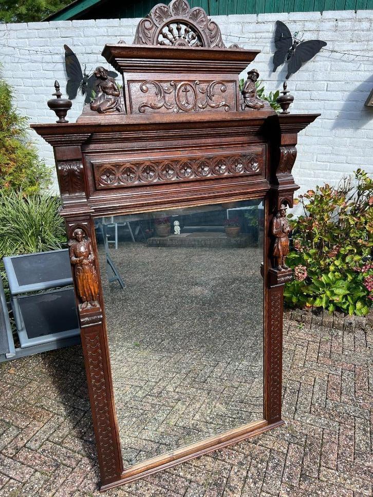 Prachtige antieke spiegel met gedetailleerd houtsnijwerk, Antiek en Kunst, Antiek | Spiegels, 50 tot 100 cm, 150 tot 200 cm, Rechthoekig