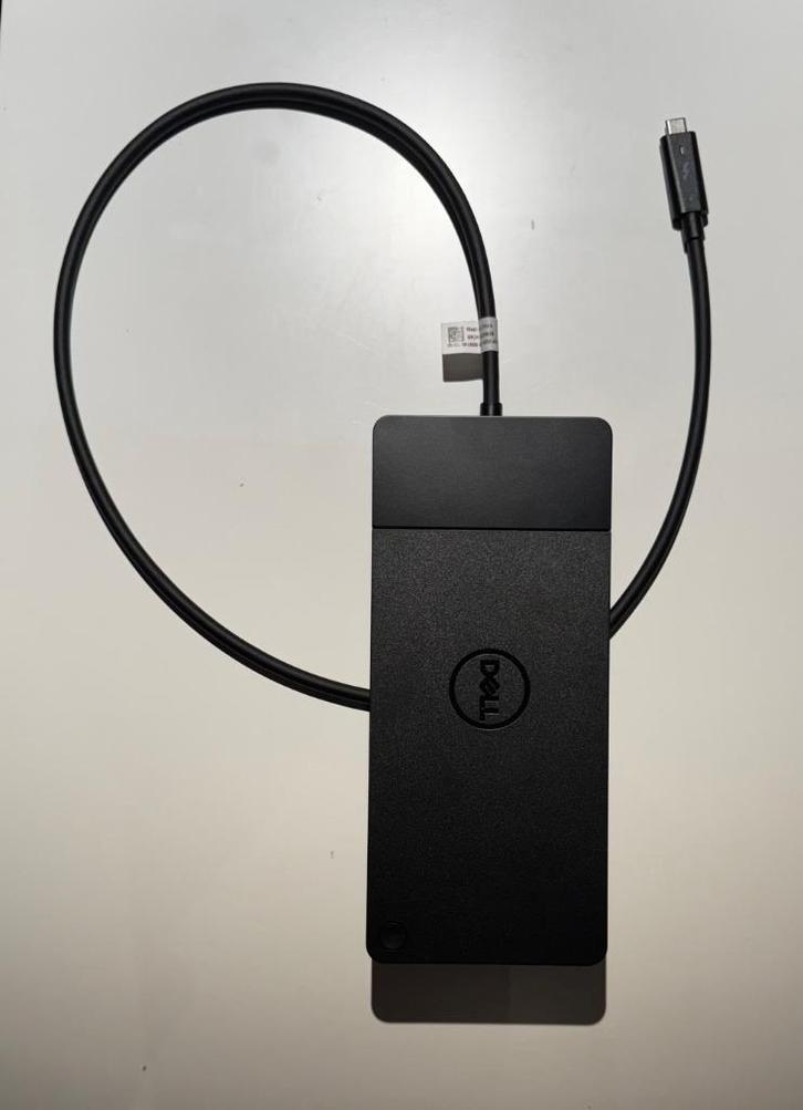 Docking Station Dell WD22TB4, Computers en Software, Dockingstations, Zo goed als nieuw, Docking station, Laptop, Ophalen of Verzenden