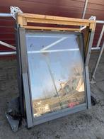 Gratis: 2 Velux dakramen., Ophalen, Gebruikt, Dakraam