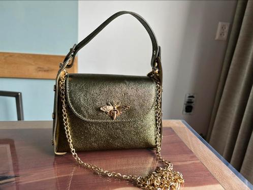 Bijentasje metallic groen, Sieraden, Tassen en Uiterlijk, Tassen | Damestassen, Zo goed als nieuw, Schoudertasje, Groen, Ophalen of Verzenden