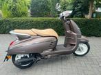 Peugeot Django 2020 - Geel Kenteken, Fietsen en Brommers, Scooters | Peugeot, Ophalen, Gebruikt, Overige modellen, Maximaal 45 km/u