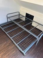 Handig onderschuifbed 90x200cm, Ophalen, Gebruikt, 90 cm, Tweepersoons