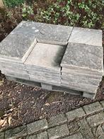 Sier Tegels gratis, Tuin en Terras, Tegels en Klinkers, Ophalen, Zo goed als nieuw, 10 m² of meer, Beton