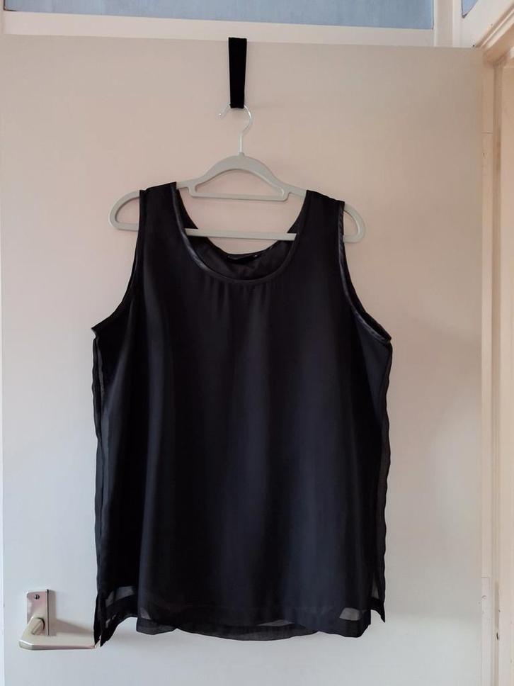 Zwarte Top Vroom & Dreesmann Maat 44, Kleding | Dames, Tops, Gedragen, Maat 42/44 (L), Zwart, Zonder mouw, Ophalen of Verzenden