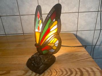 Tiffany glas vlinder 24 hoog vaste prijs 49 euro beschikbaar voor biedingen