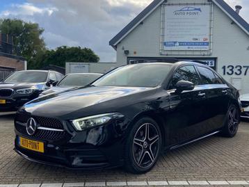 Mercedes-Benz A-klasse 180 AMG-NIGHT PAKKET/PANO/SFEER/WIDES beschikbaar voor biedingen