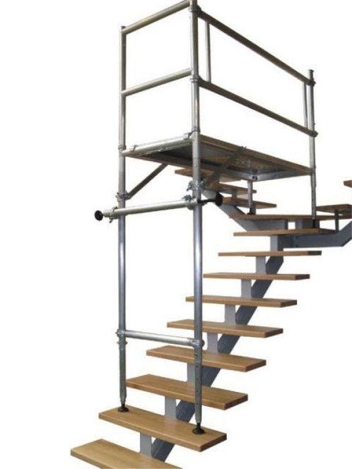 TE HUUR - Trapgatsteiger, Doe-het-zelf en Verbouw, Steigers, Zo goed als nieuw, Overige typen, 2 tot 5 meter, Ophalen