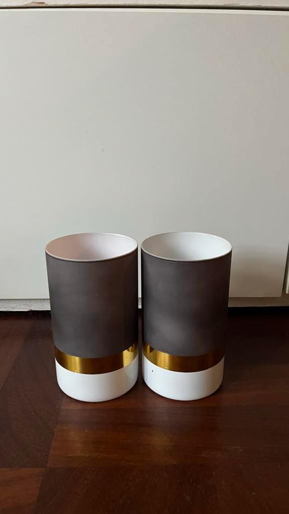 Stijlvolle Vazen - Perfect voor Bloemen & Decoratie, Huis en Inrichting, Woonaccessoires | Kandelaars en Kaarsen, Zo goed als nieuw