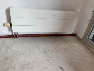 Jaga Tempo 90/30/11,5 type 10 wandradiator beschikbaar voor biedingen
