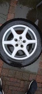 Alfa Romeo 147 winterbanden, 15 inch, Banden en Velgen, Gebruikt, Personenwagen