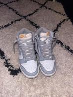 Nike air dunk high, Kleding | Dames, Schoenen, Ophalen of Verzenden, Zo goed als nieuw, Sneakers of Gympen